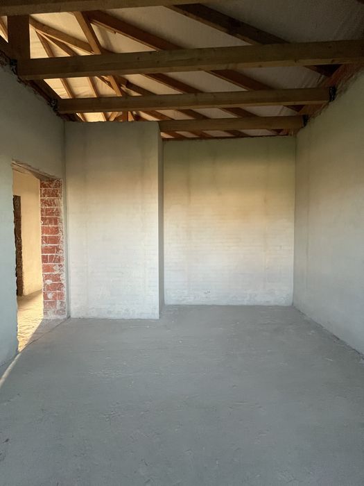 Продається одноповерховий особняк в передмісті Івано-Франківська