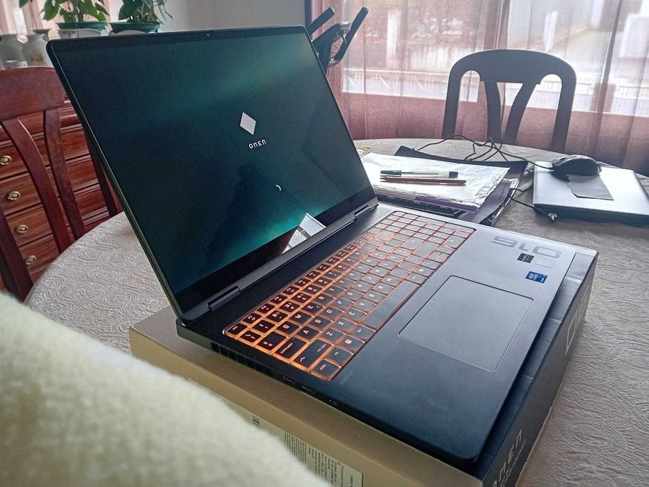 OMEN MAX 16 Gaming Laptop - Potência Extrema para Gaming e Trabalho