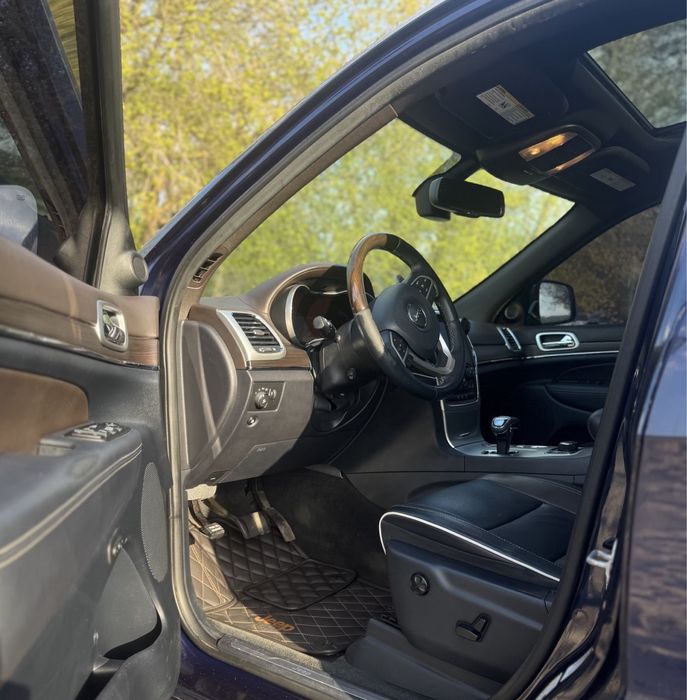 Продам Jeep Grand Cherokee