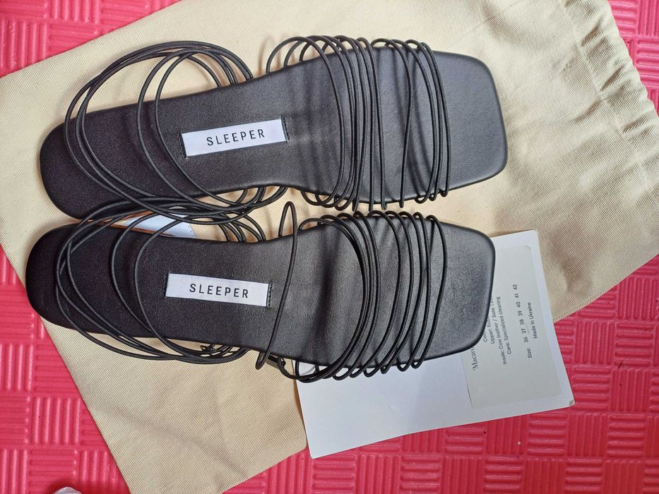 Продам жіночі Strappy Sandals