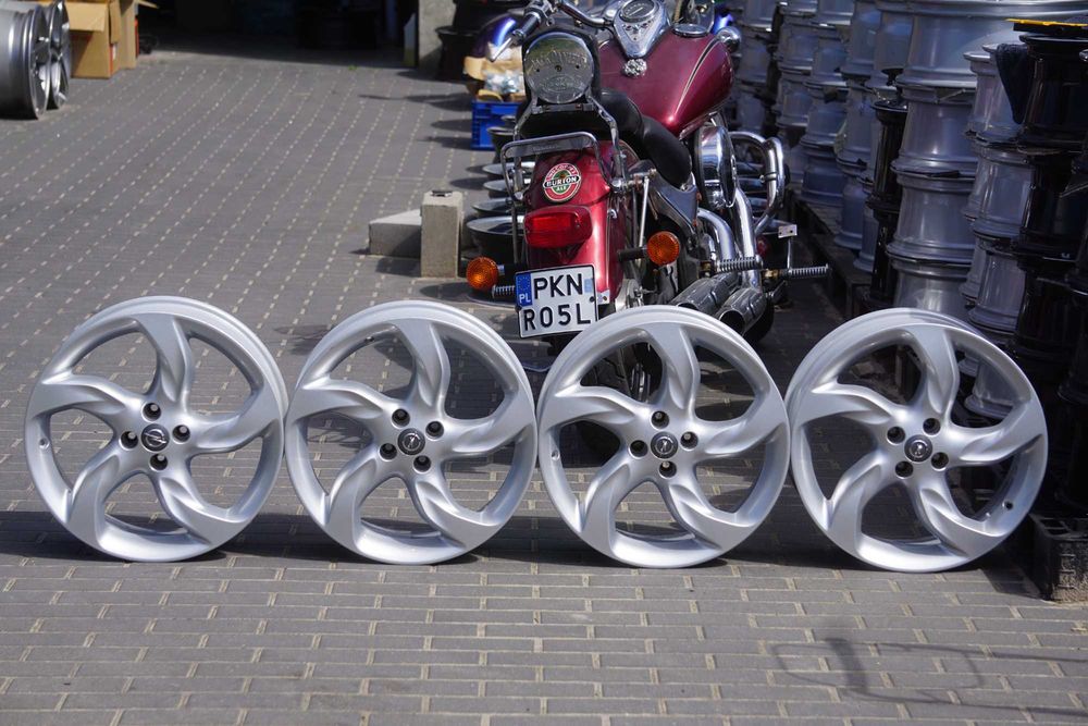 Alufelgi oryginał Opel 4x100 7,5Jx18 et47 cb56,6mm srebrne, w oryginale