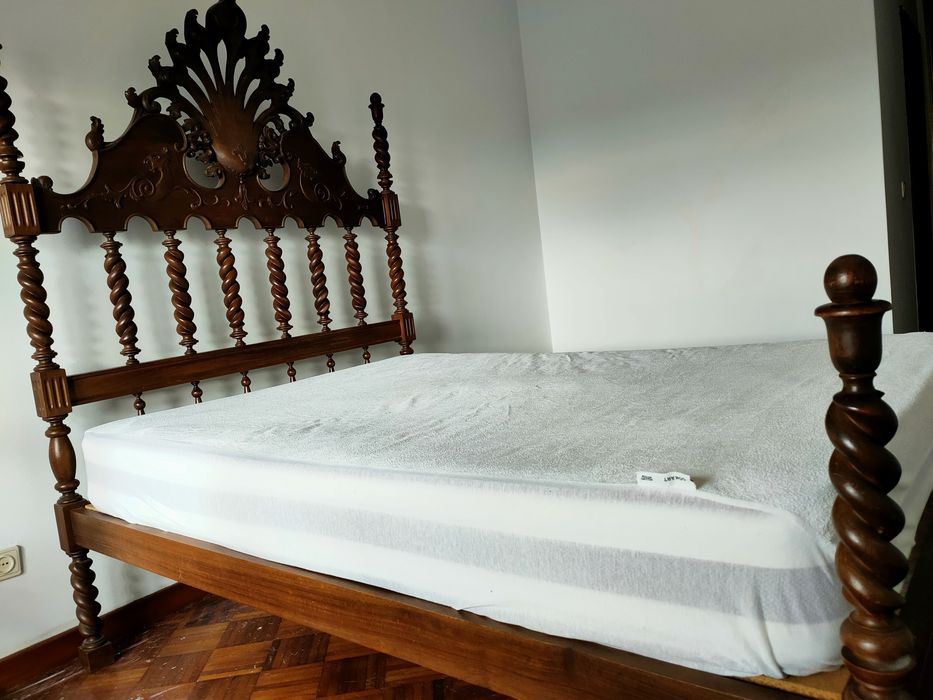 Cama de bilros antiga