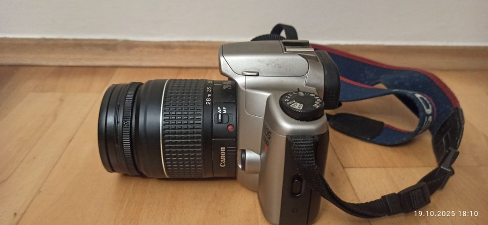 Aparat fotograficzny Canon EOS 3000n kit