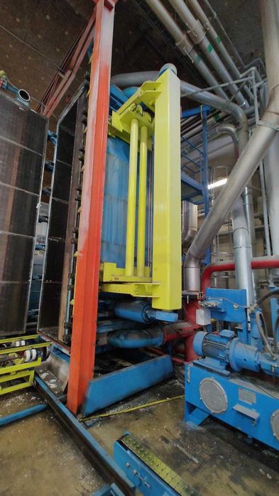 Blok forma pionowa: KURTZ mod. MFV (1250x1250/1050x4900)