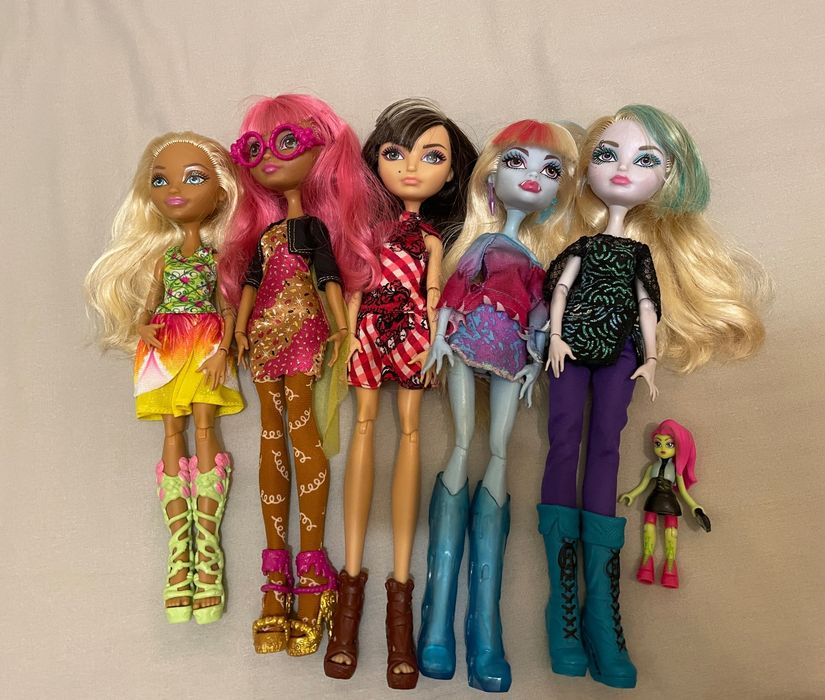 Ляльки Евер Афтер Хай, Монстер Хай. Ever After High, Monster High doll
