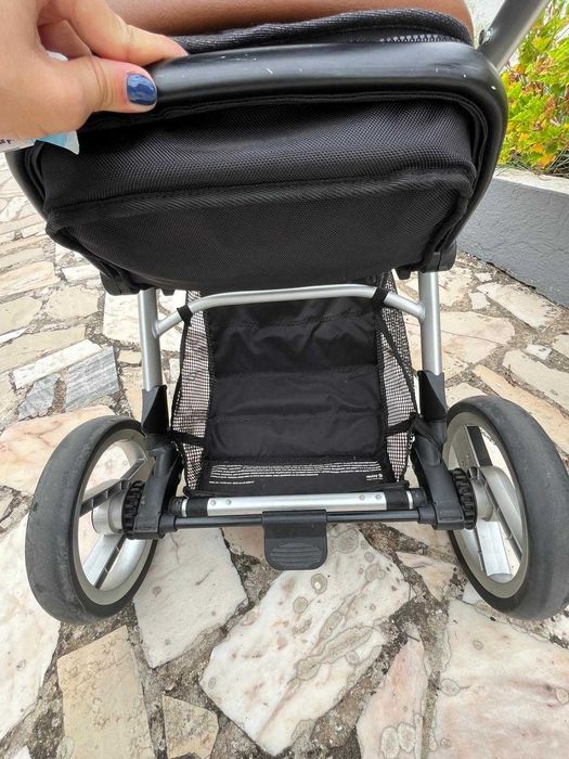 Carrinho de Passeio Mutsy Evo Azul Industrial - Ótimo Estado (Usado)