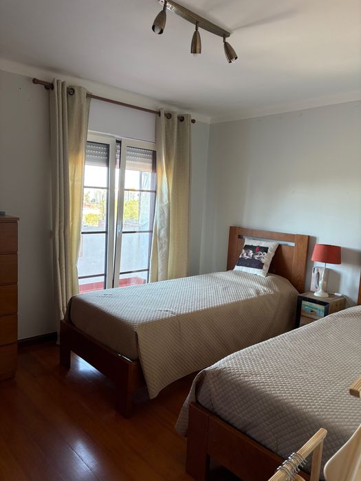 Duplex T4 em zona central