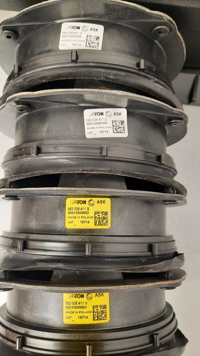 Комплект акустики CANTON Шкода Октавія А7 Суперб Octavia Superb