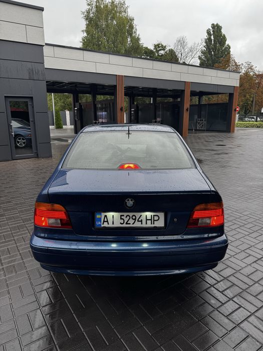 Продам BMW E39 М54B22