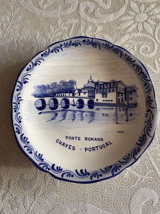 Prato pintado á mão