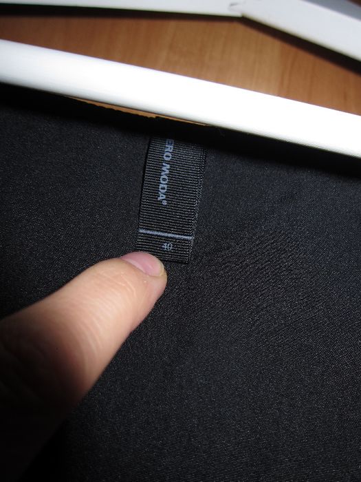 Sukienka VERO MODA roz. 40