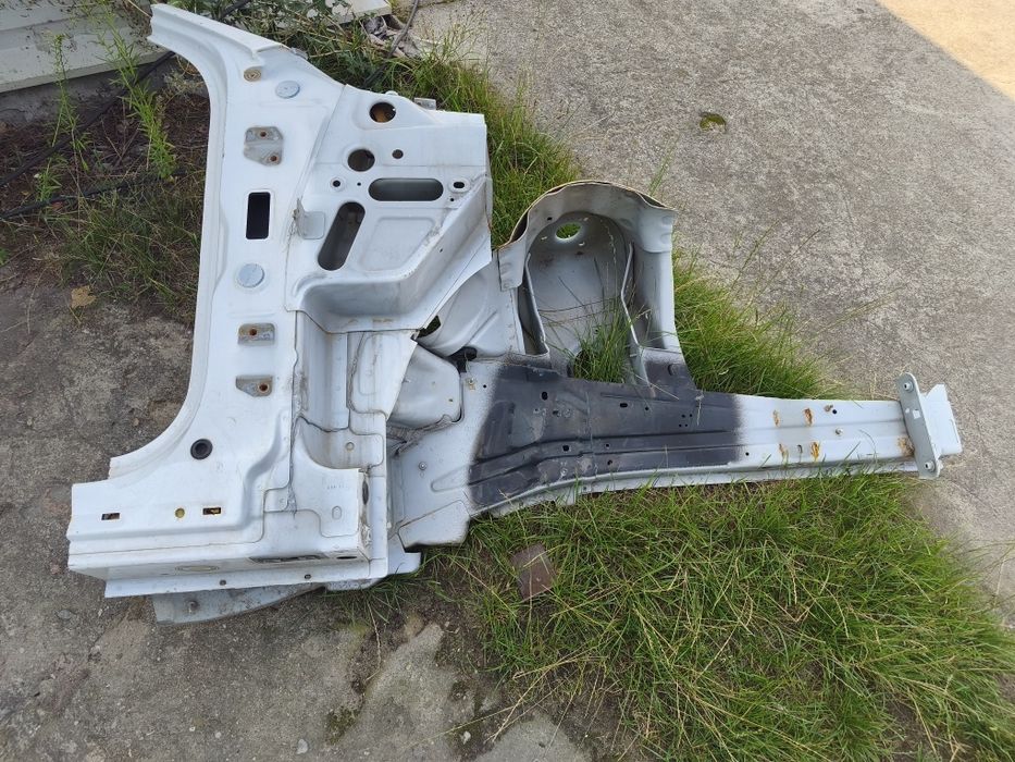 Podłużnica Jeep wk2
