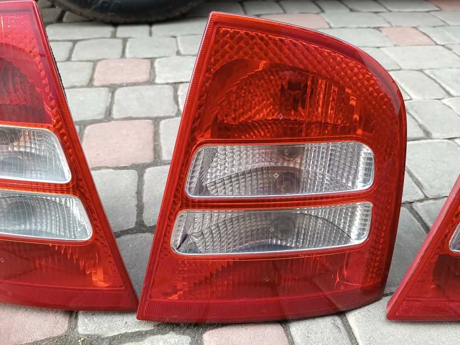 Задній фонар Стоп Шкода Октавія тур