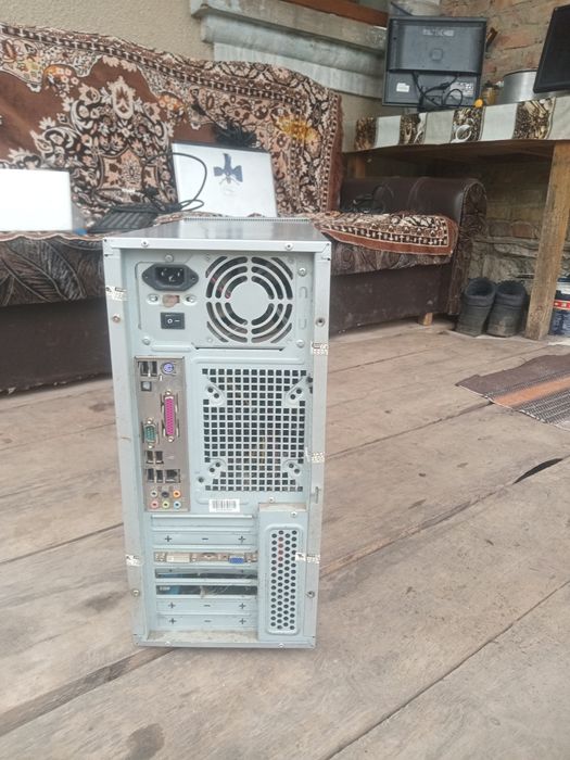 Системний блок в робочому стані