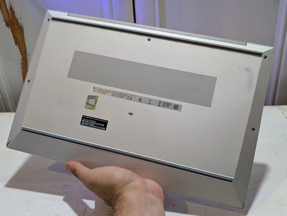 HP Elitebook 850 G7 i7-10610u