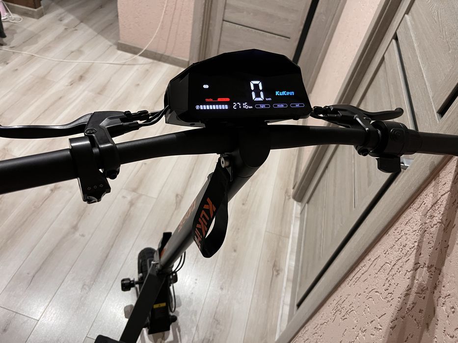 Електросамокат kugoo g2