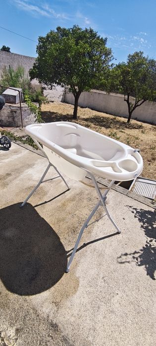 Banheira de Bebé Ergonómica Jané com Suporte/Tripé Dobrável
