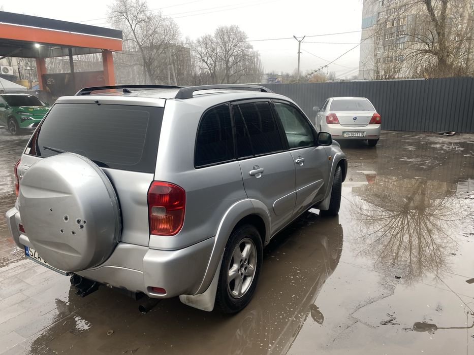 Рав4 2003р 2.0дизель