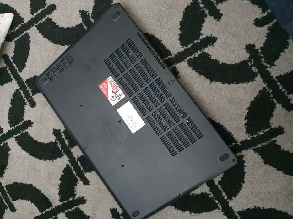 Dell 5590 i5 8th Okazja