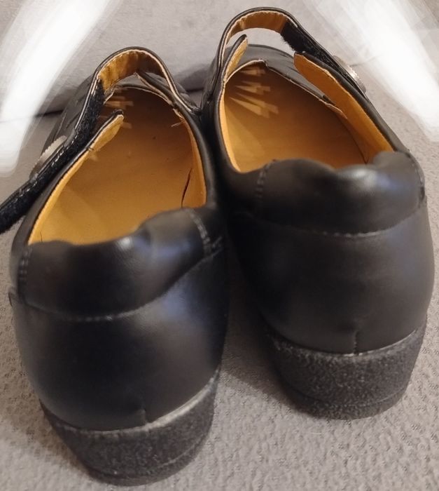 Półbuty ażurowe buty
