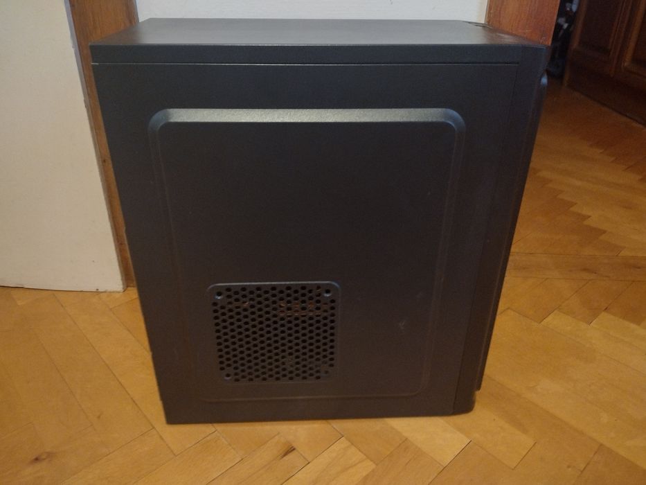 Komputer stacjonarny – Windows 10 Home | SSD | 8 GB RAM