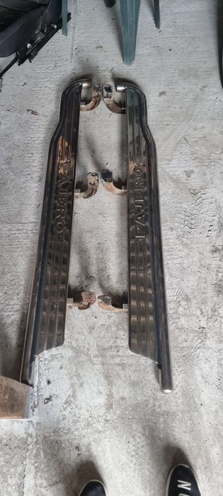 Orurowanie Progi pajero 2 long