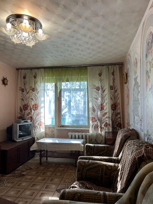 Продажа 2-к. квартиры в центре города Терновка