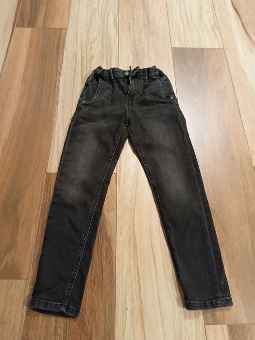 Spodnie dziecięce RESERVED rozmiar 140