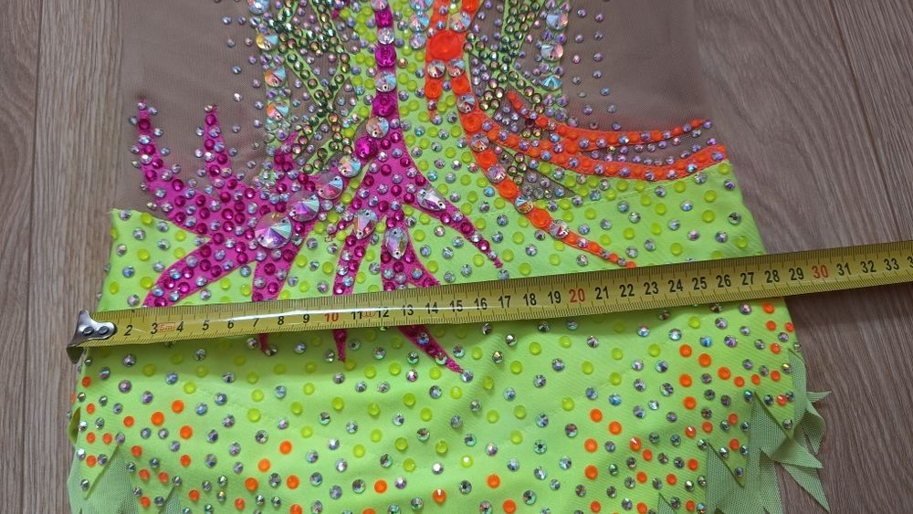 Nowy strój startowy na wzrost 134-140 cm