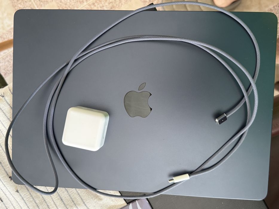 Macbook Air M2 15”