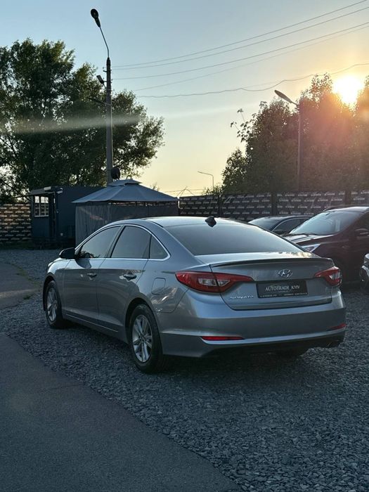 Hyundai Sonata 2.4.2016 год. Цена 7500$. Обслужена. Супер авто.