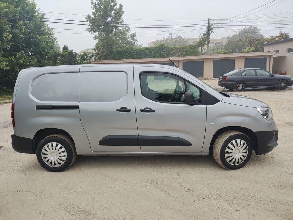 Carrinha Opel Combo 2023