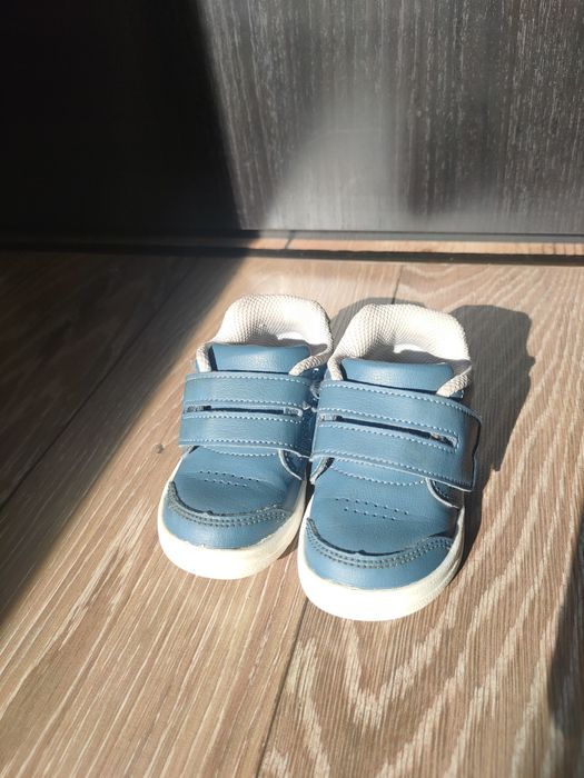 Buty dziecięce Decathlon Domyos rozm. 22