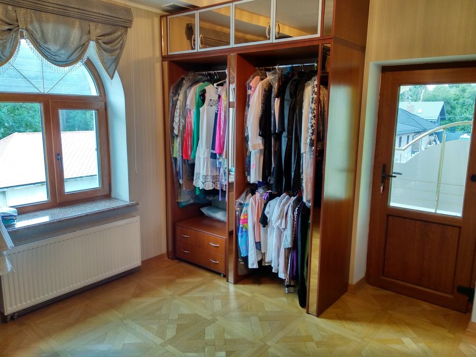 Продам Будинок в Елітному  районі Соснівка