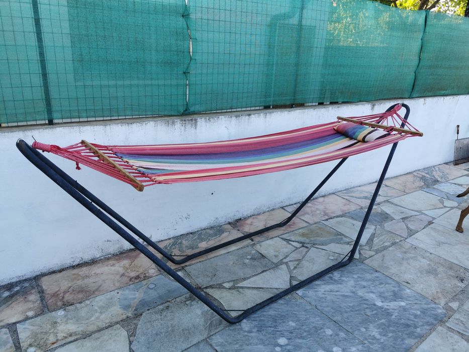 Cama de baloiço ou suspensa