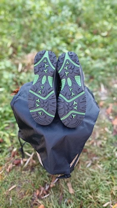37 жіночі кросівки Trespass Gore-Tex Водонепроникна мембрана