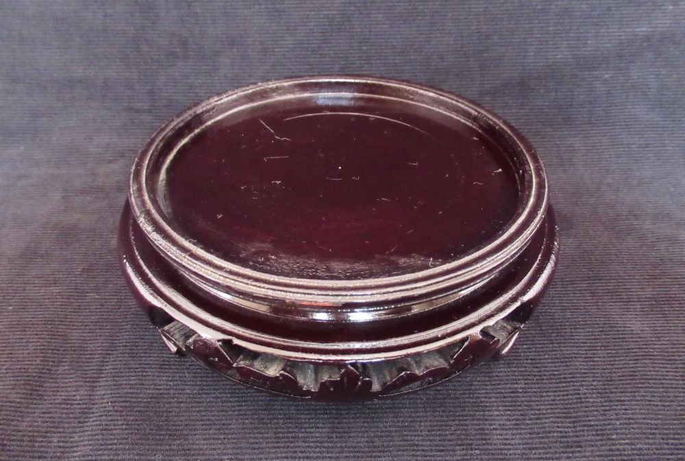 Base Antiga em Madeira (Ref. 6)