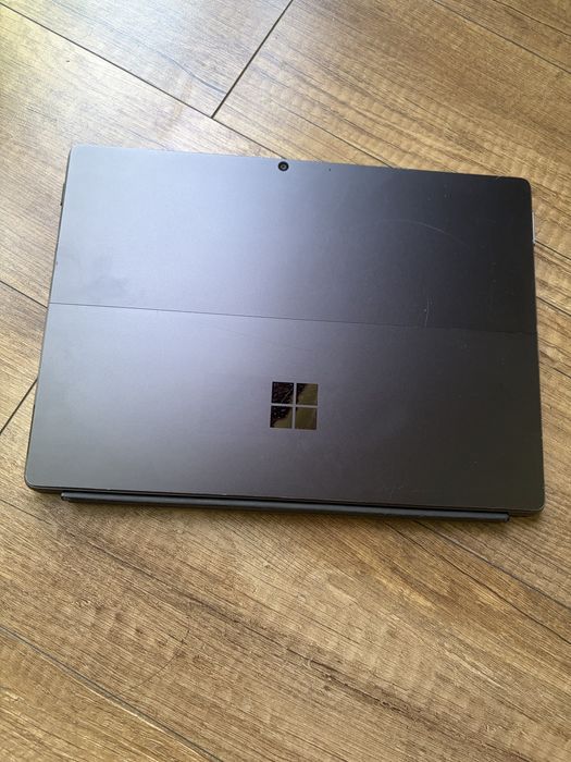 Планшет Surface Pro 8 i5 8GB 256GB