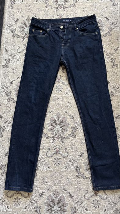 Джинси armani 32 розмір