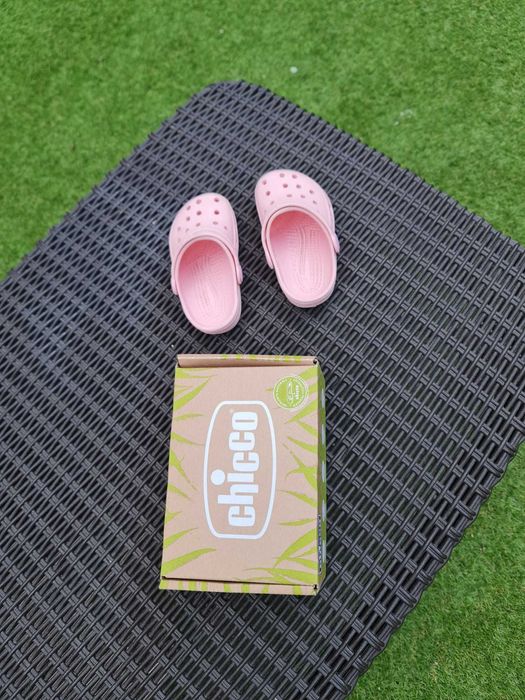 Crocs chicco tamanho 21 como novo
