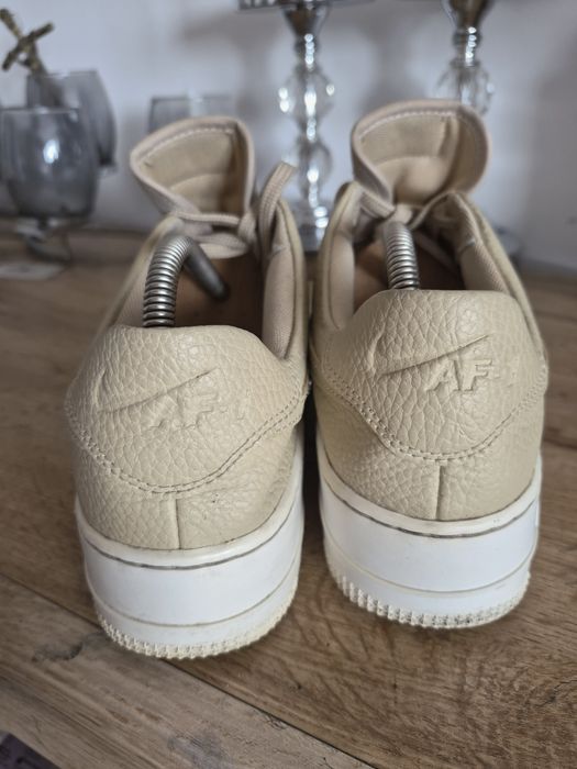 Buty Nike Air Force 1 Sage Low 40 beżowe