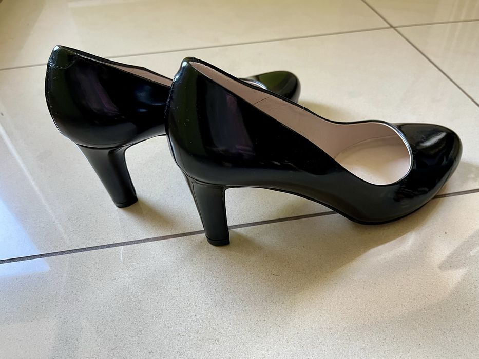 Buty Gino Rossi Frida, rozmiar 36,5, czarne