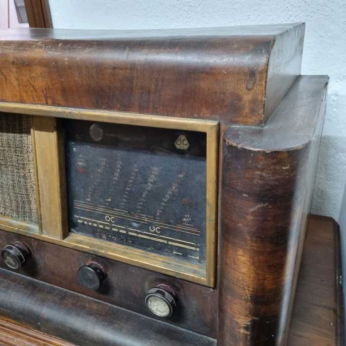 Radio Antigo - Vintage