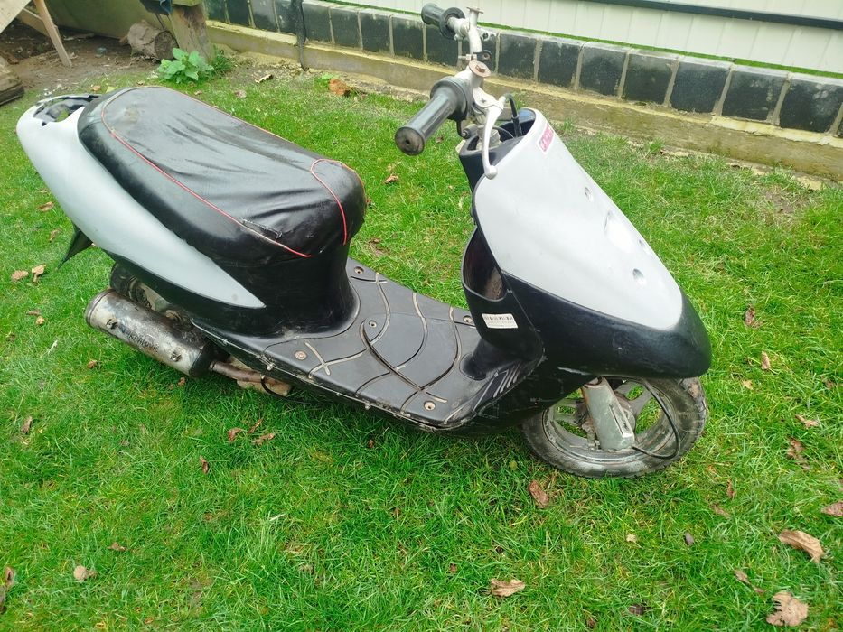 Сузукі летс 2 в хорошому стані ХТО КУПИТЬ ПОДАРЮ ШОКОЛАДКУ