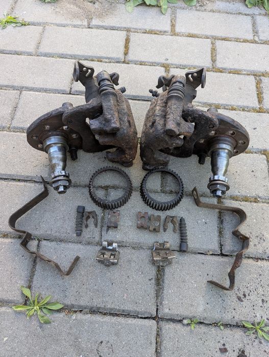 Passat b3-b4 Zestaw hach tyl

Passat B3 B4 / SWAP 4x