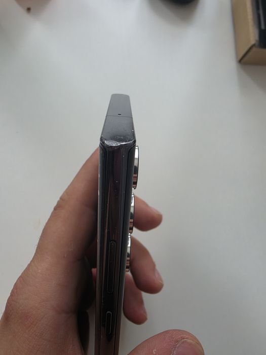 Samsung S22 ultra 8/128
