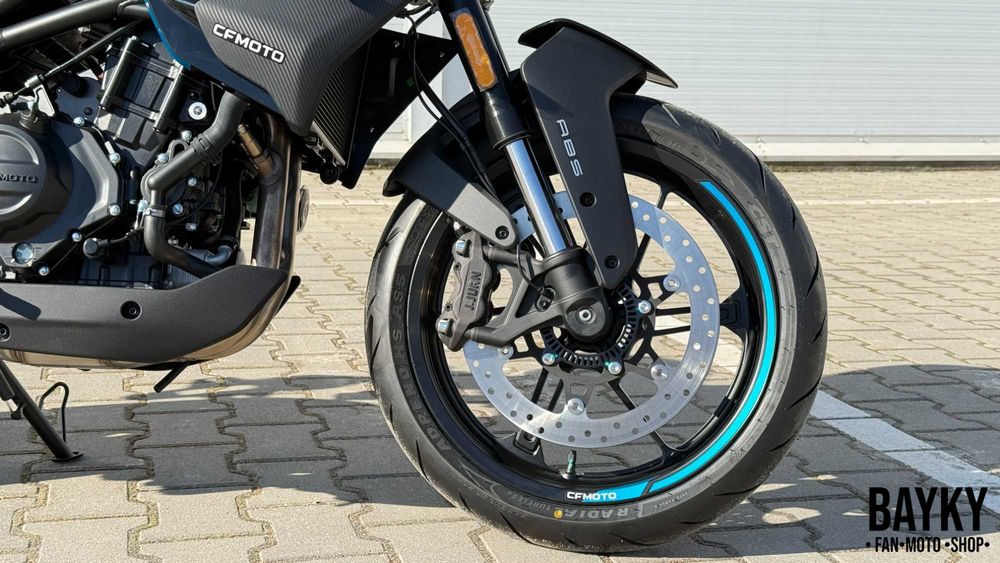 Мотоцикл CFMOTO 450NK
