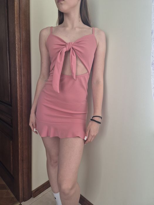 Коктейльна рожева сукня XS