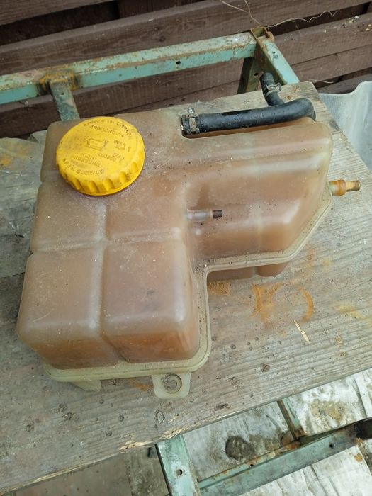 Расширенный бачек Чери Элара