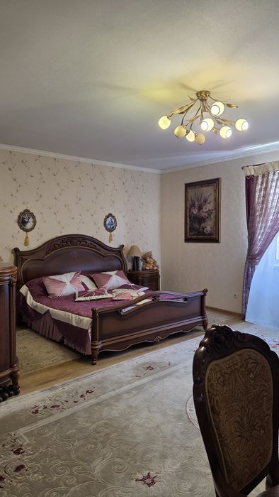 Продаж великого будинку у с.Орлівщина